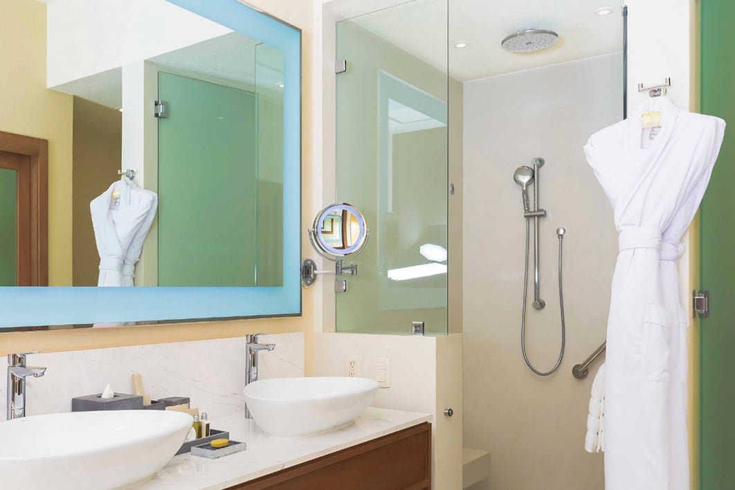 La Valencia 3 Bedroom gallery image 2