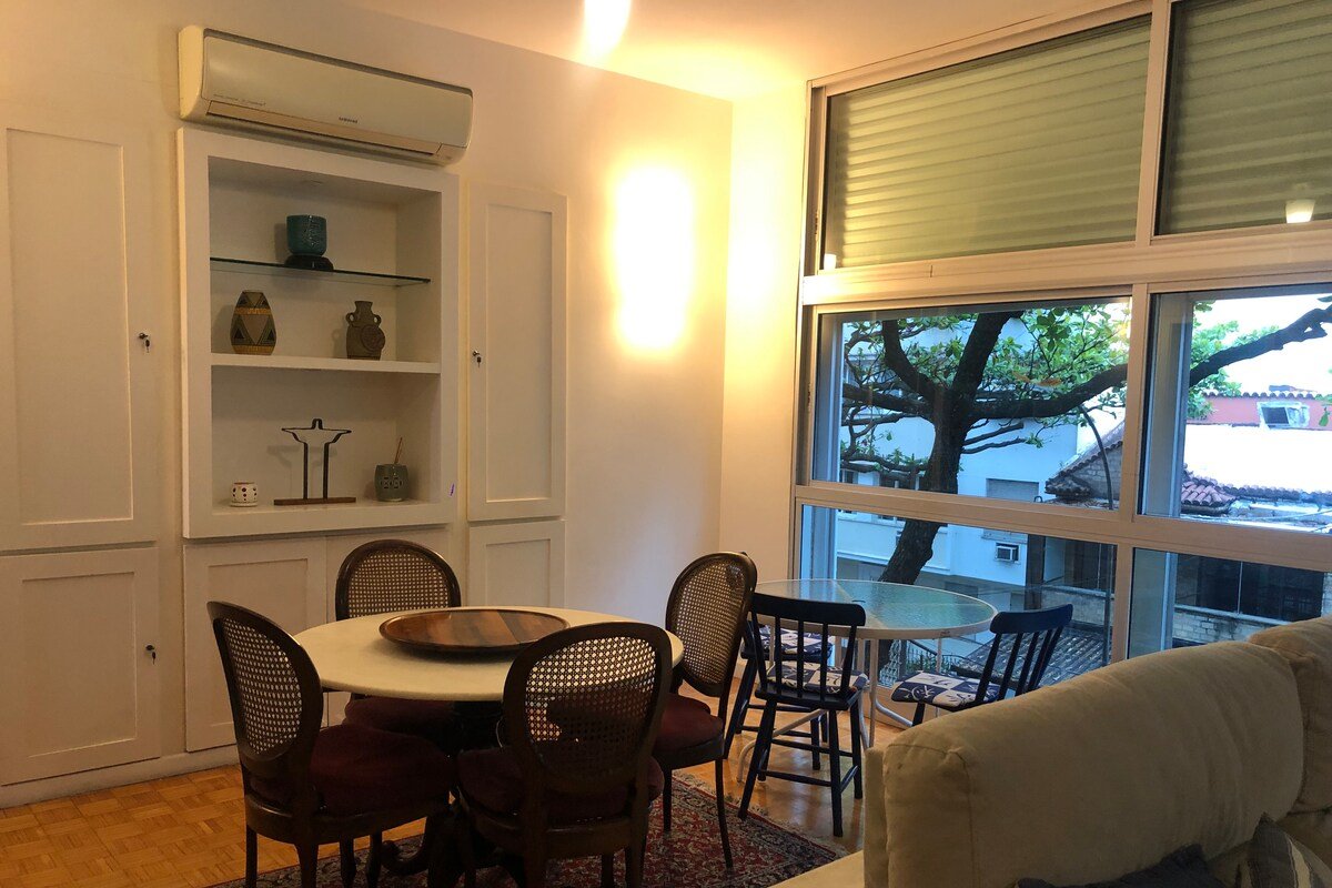 NOVO -A dez passos do mar! gallery image 4