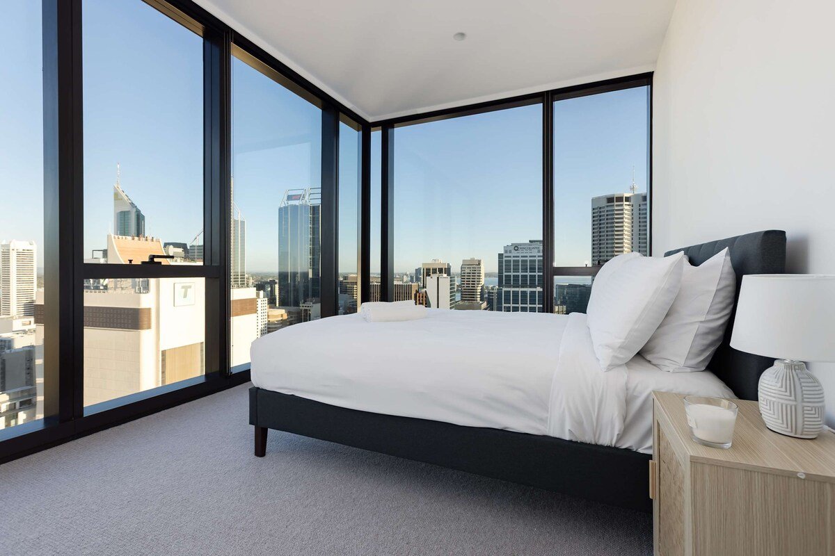 Luxury Perth Hub | Walk to RAC Arena & City gallery image 5