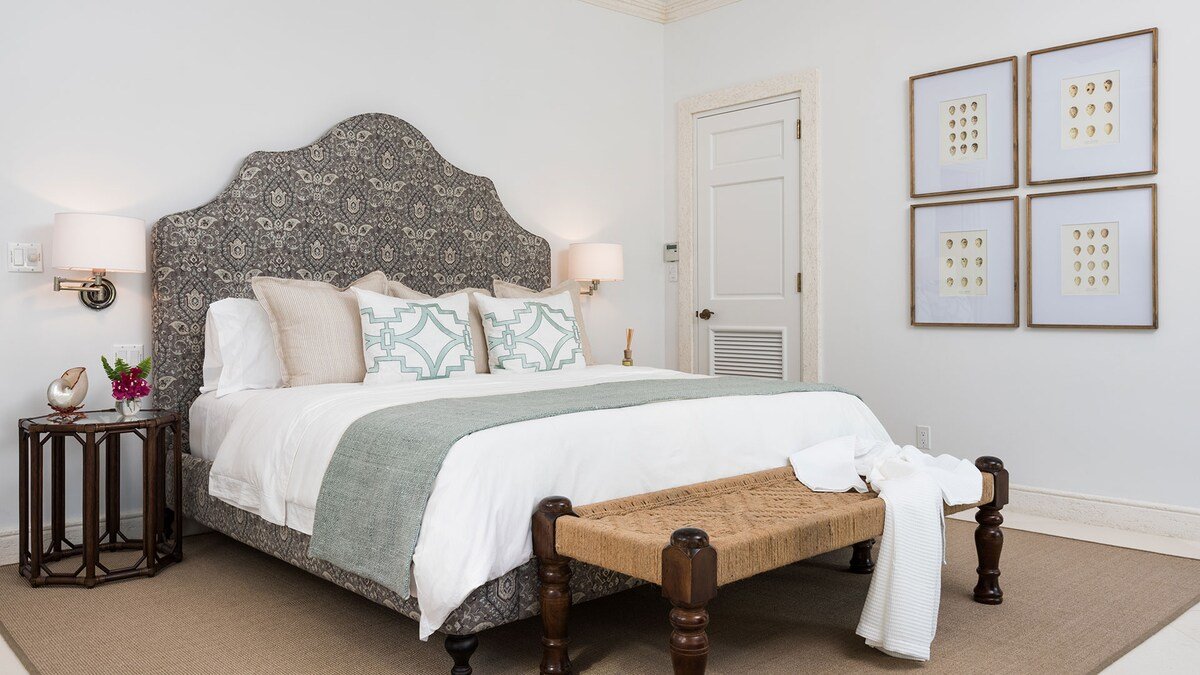 Coral Pavilion at Grace Bay gallery image 4