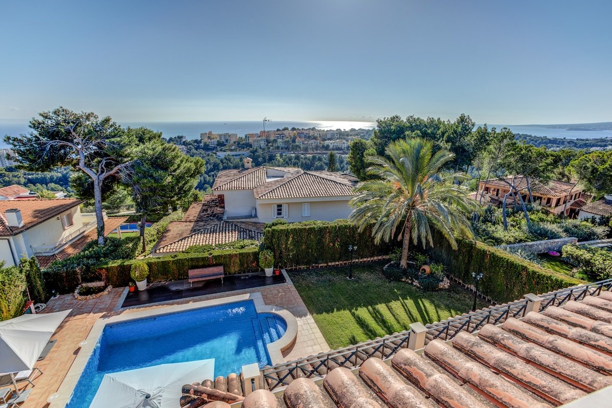 Palma Bendinat Luxury sea view Villa gallery image 5