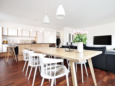 Lux 105 m², balcony, FREE priv. parking, EVcharger