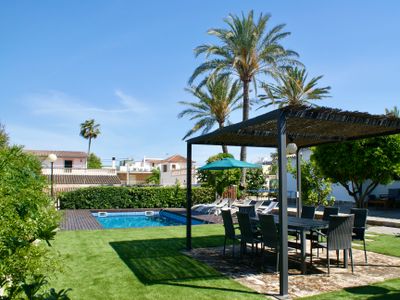 Traditional Villa, 5 bedrooms & swimming pool