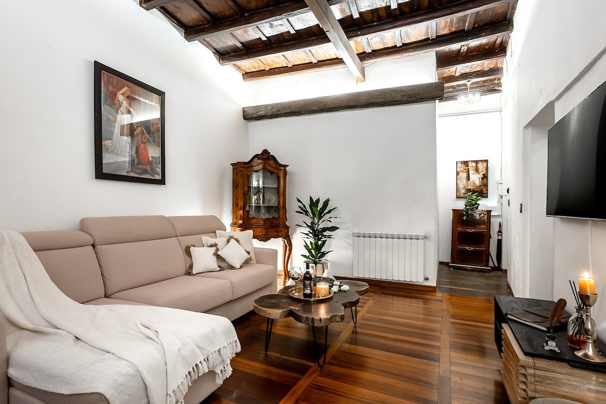 Trevi Fountain Luxury Guest House gallery image 4