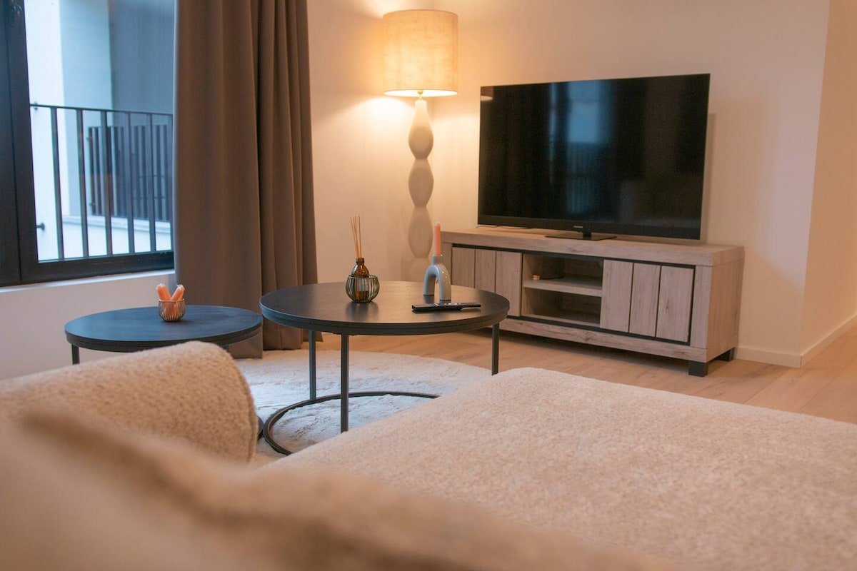 Central Superior suite 201 – Free Parking gallery image 2