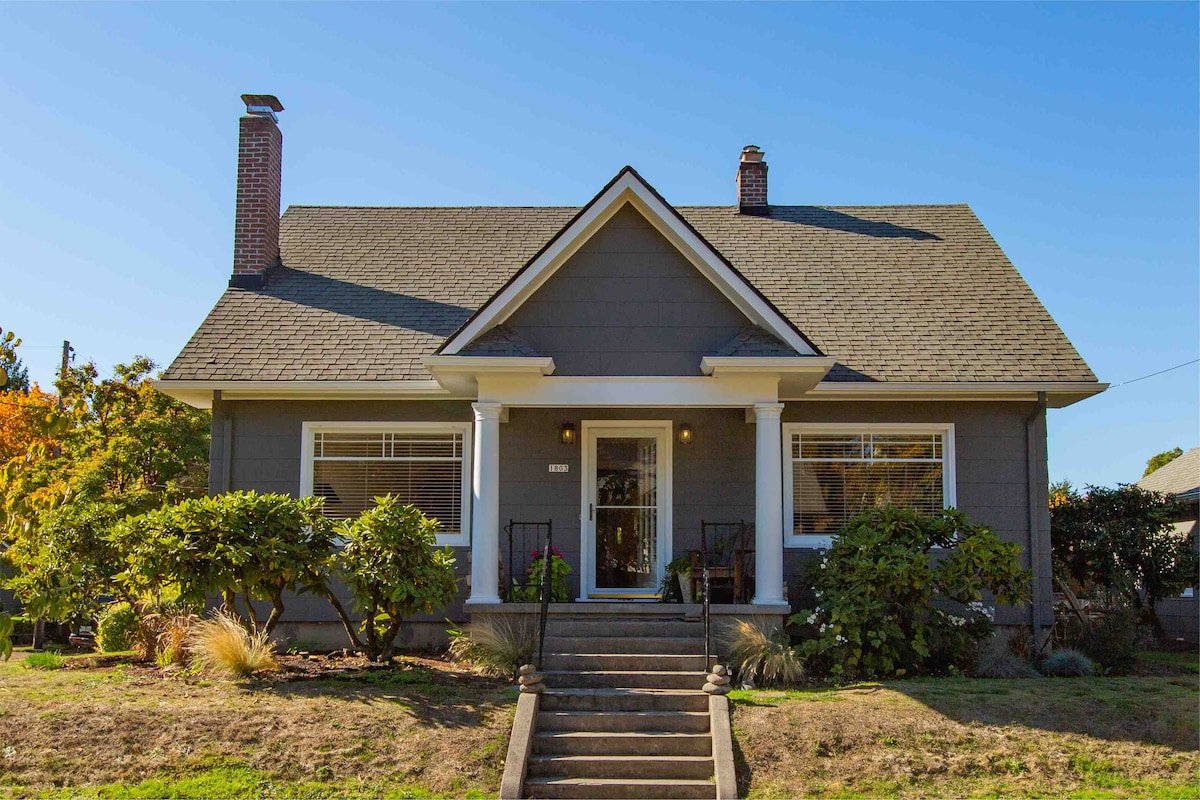 Grant Park Classic 1926 Bungalow gallery image 2