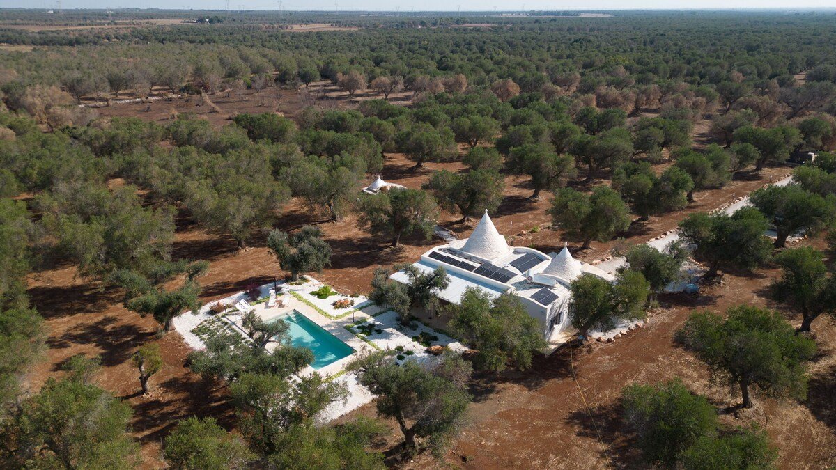 Trullo Lupocaruso gallery image 3