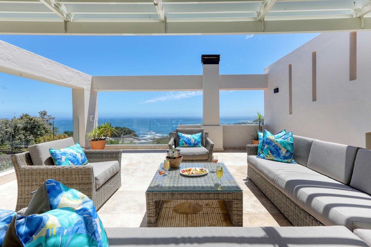 Bella Riposa – Camps Bay Fam Villa, Pool, Hot Tub