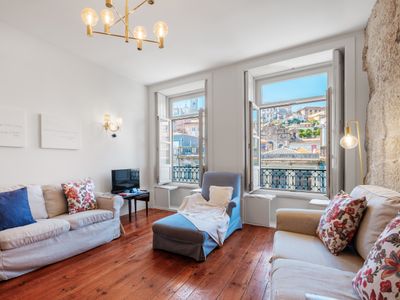 Mouzinho 134 – Historical Center – Blue