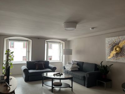 Stylish 4th-Floor Apartment in Vienna’s Heart