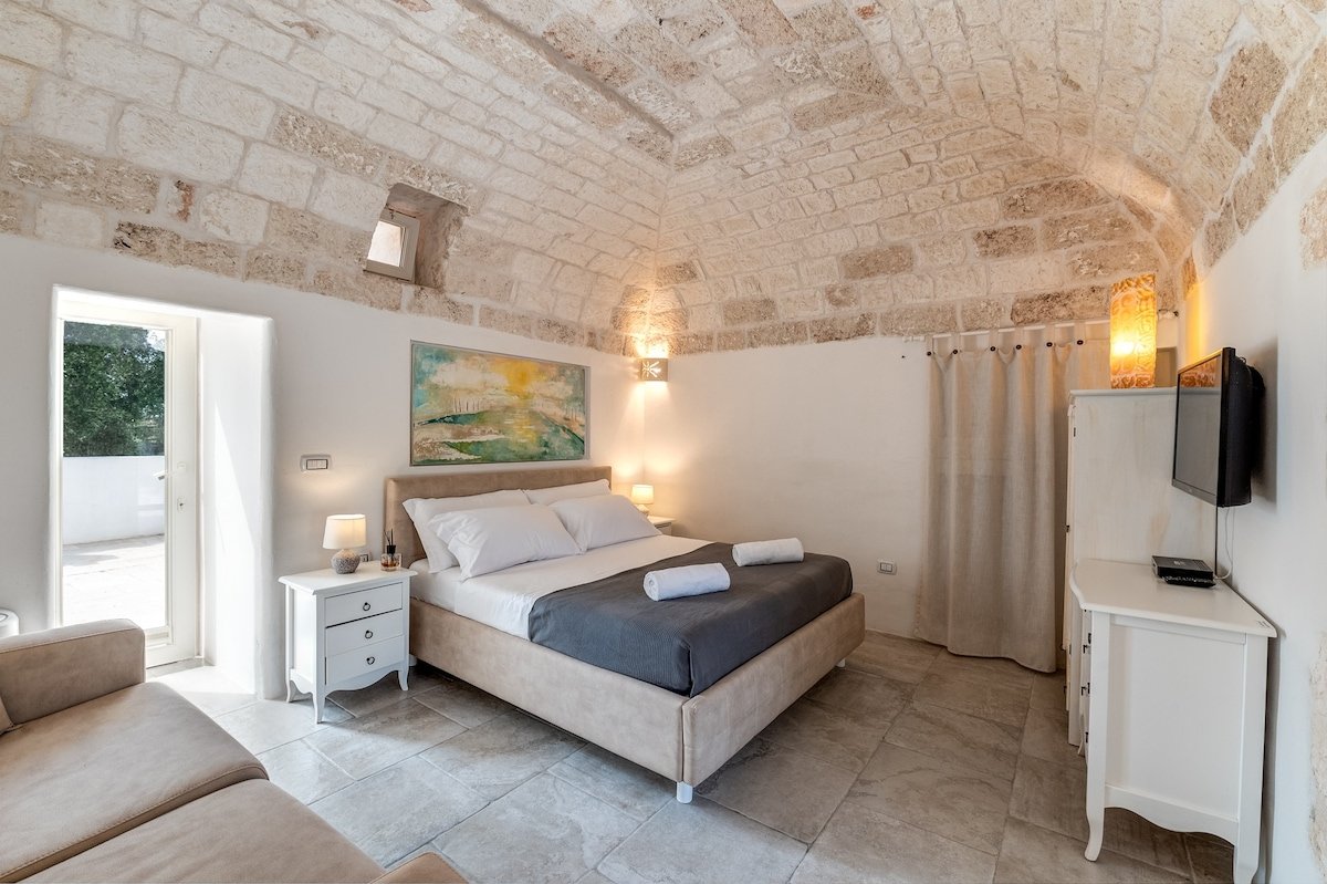 Villa a Ostuni-piscina – wifi-AC-5 km dal mare gallery image 5
