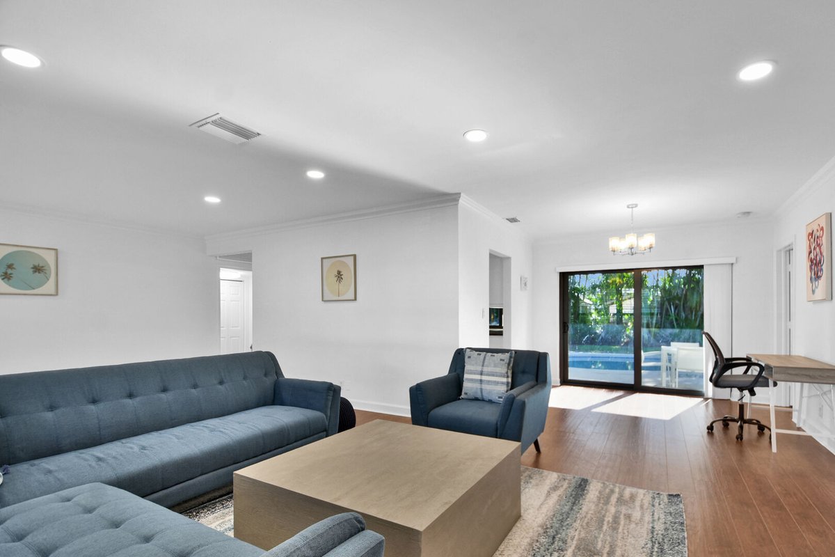 6000 Ft Lauderdale Heated Pool | By Brampton Park