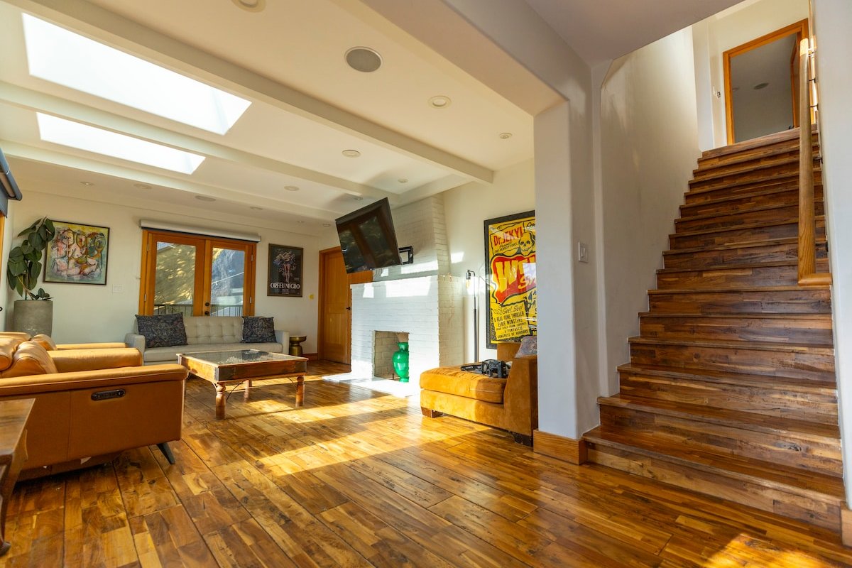 Hollywood Hills Modern Vintage gallery image 5