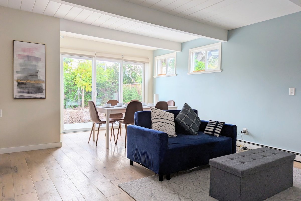 Fully Remodeled Home AC-WiFi-Stanford-Go0gle gallery image 5