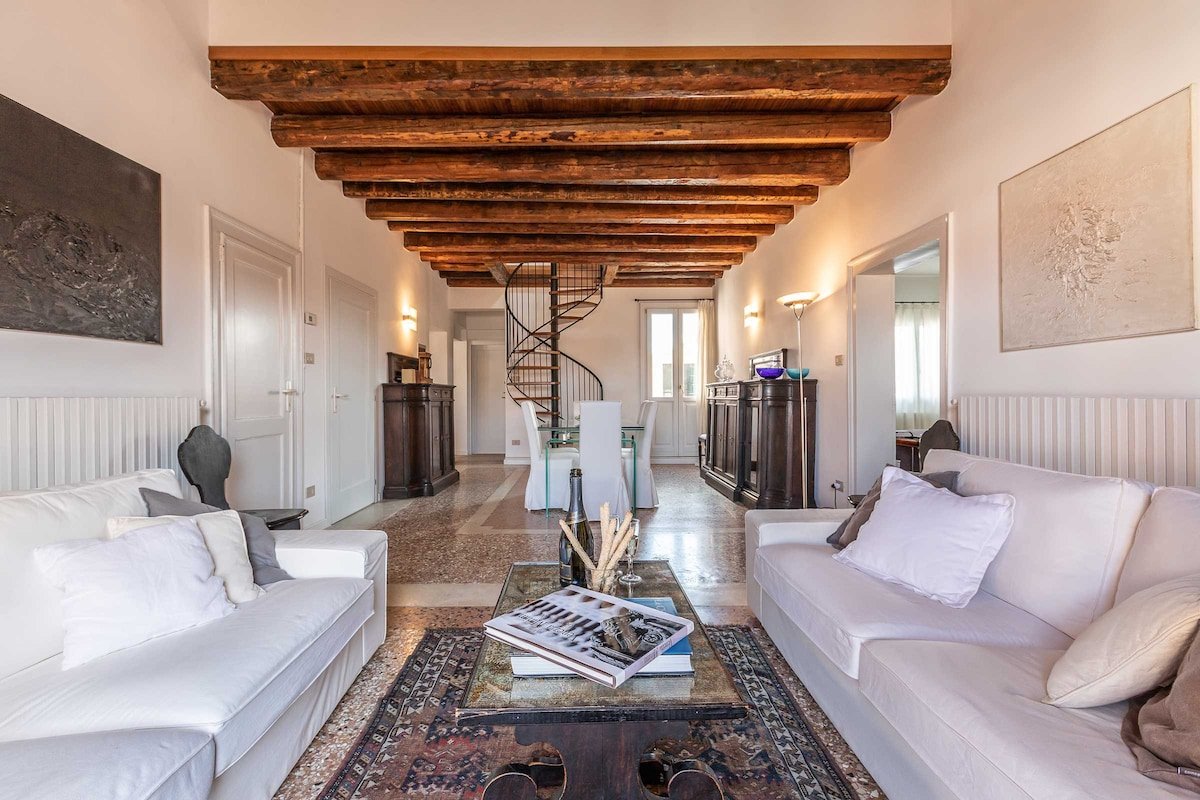 Nabucco gallery image 3