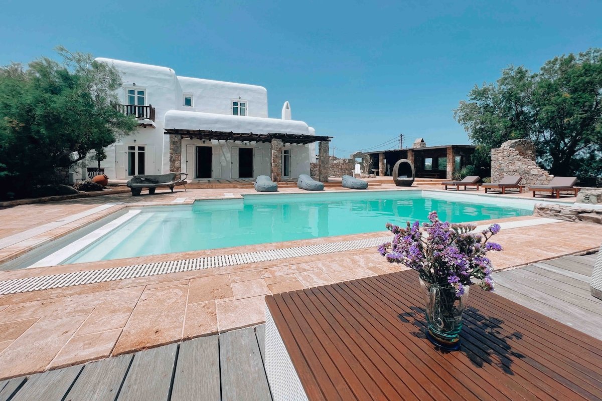 Dreamy Boho 5bed Villa with Pool and Ocean View gallery image 4