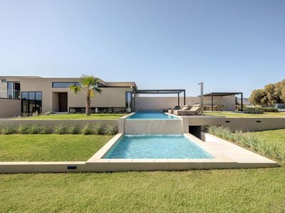Pnoe Seafront Experience | Villa Etheras