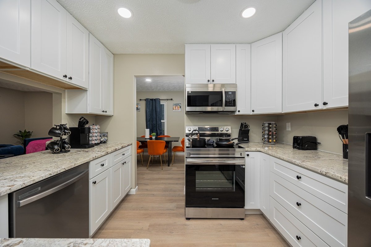 Spacious Family Home – 15 Min To Downtown Columbus gallery image 3