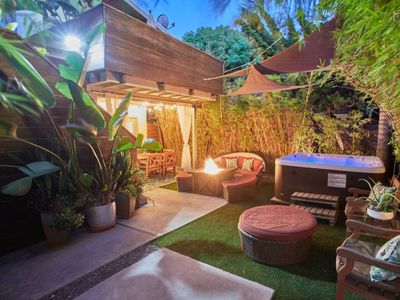 Family-Friendly Seaside Oasis! 2 min walk to waves