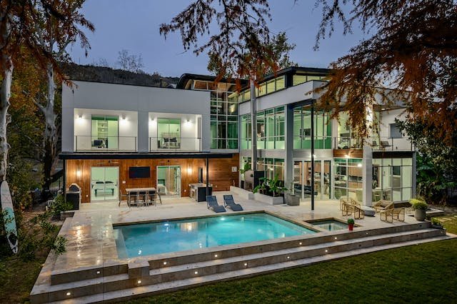 Above Emerald | Waterfront I Dock I Lake Austin |