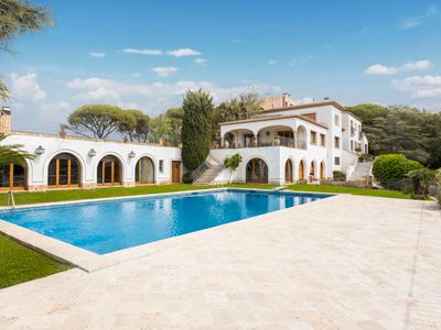 Villa Maricel, Luxurious Villa in Costa Brava