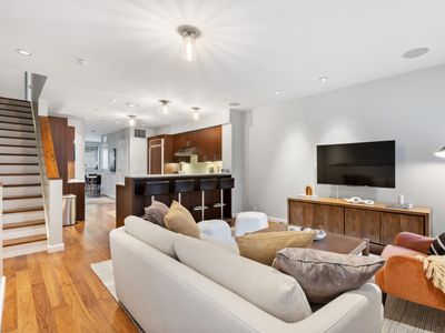 Rove Travel | Gotham House I |4BR Triplex w/Garden