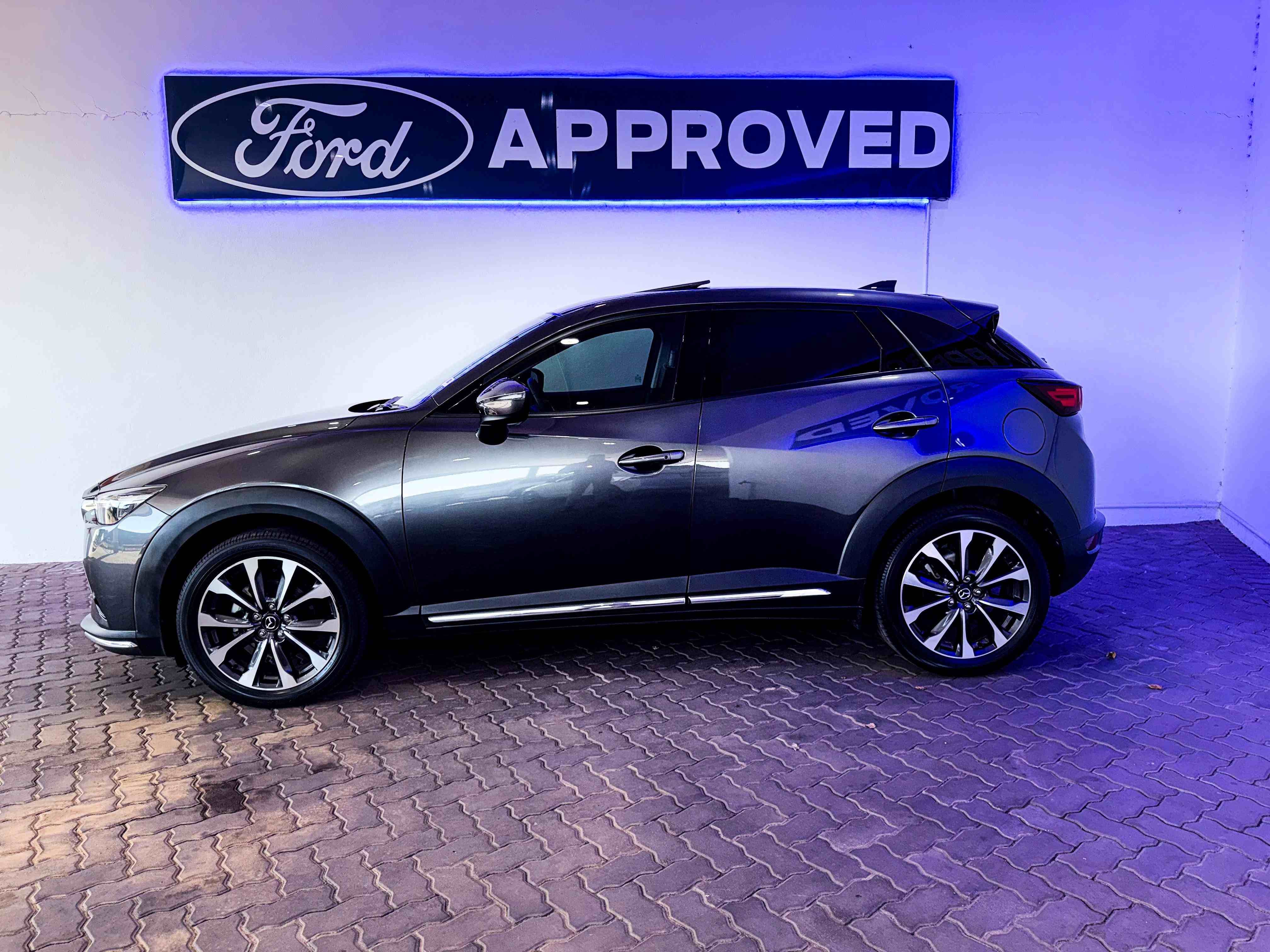 Used car gallery