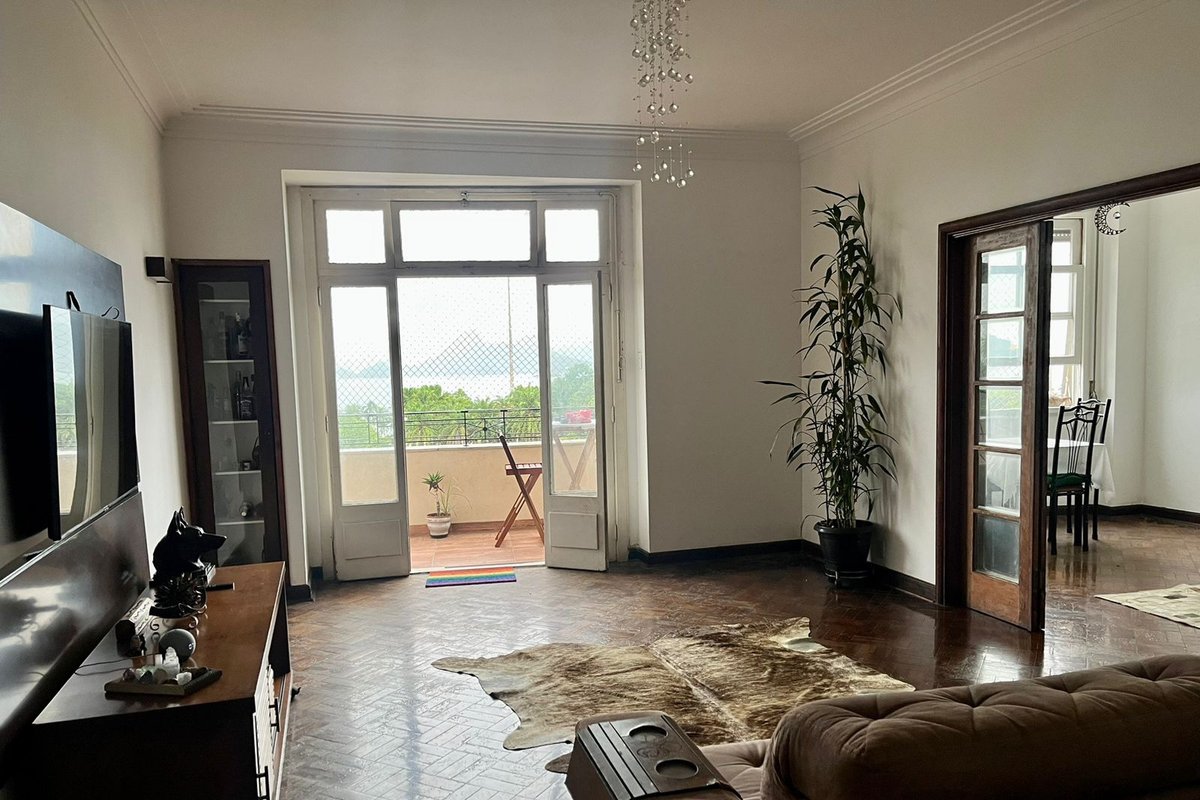 Apartamento beira mar na praia do flamengo