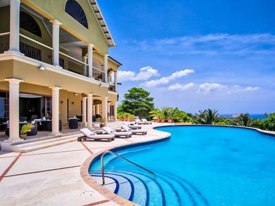 Golden Castle Villa & Spa