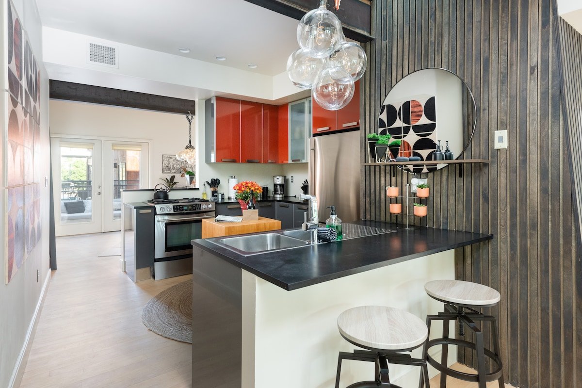 ChampaHouse- Easy access to Rino/Ballpark/Downtown gallery image 4