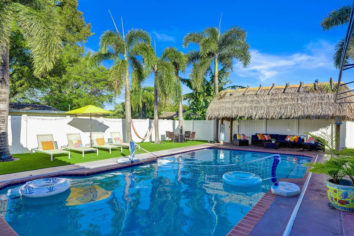 Beach Getaway w/Heated Pool, Firepit & Arcade Fun gallery image 3