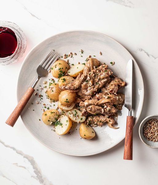 Photo of Silky Onions & Beef Strips