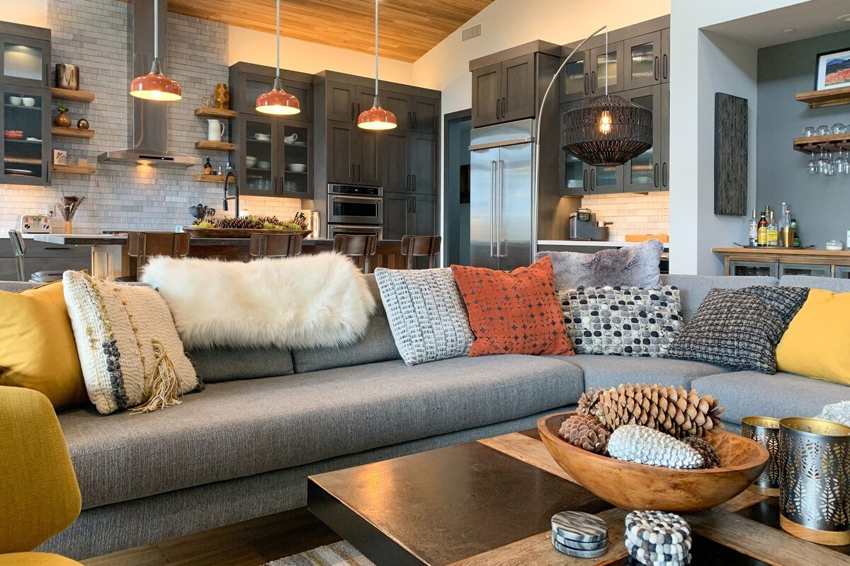 Sugar Pine Estate gallery image 5