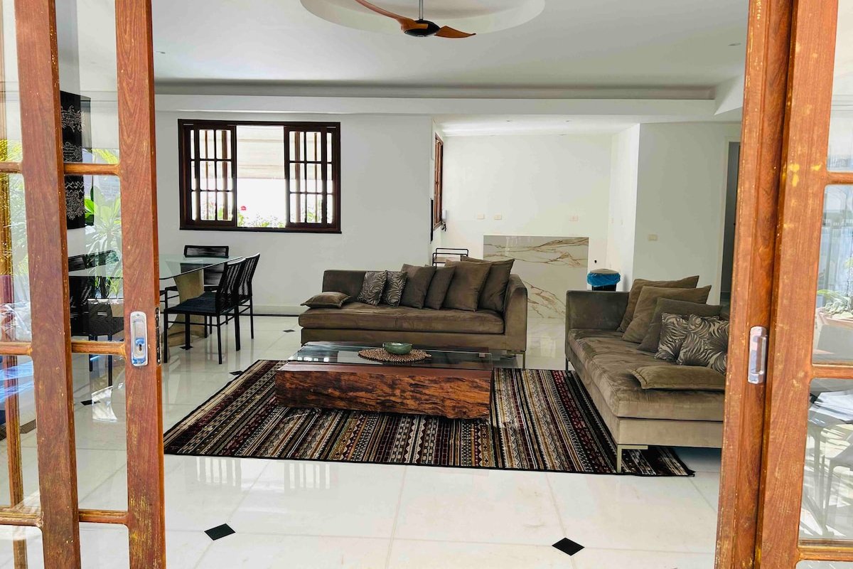 Penthouse with gorgeous view of Ipanema beach gallery image 4