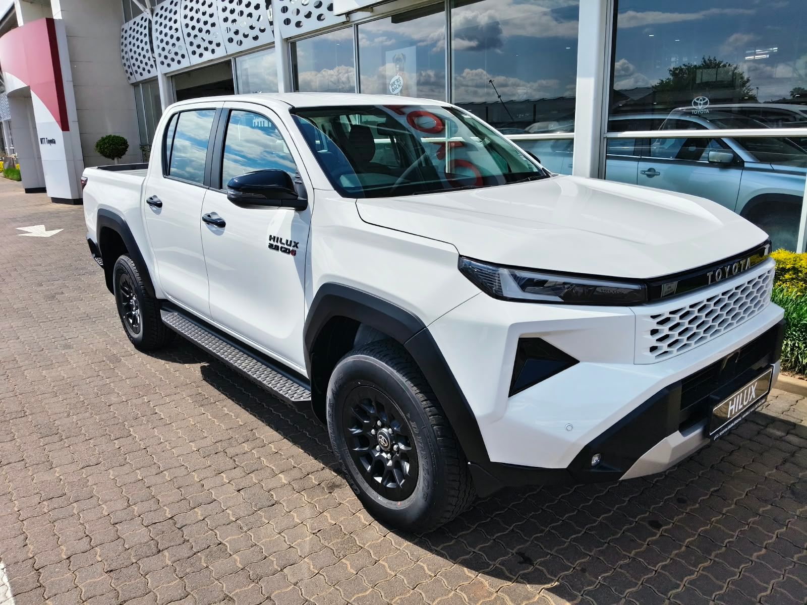 TOYOTA HILUX 2.8 GD-6 RB RAIDER A T P U D C for Sale in South Africa