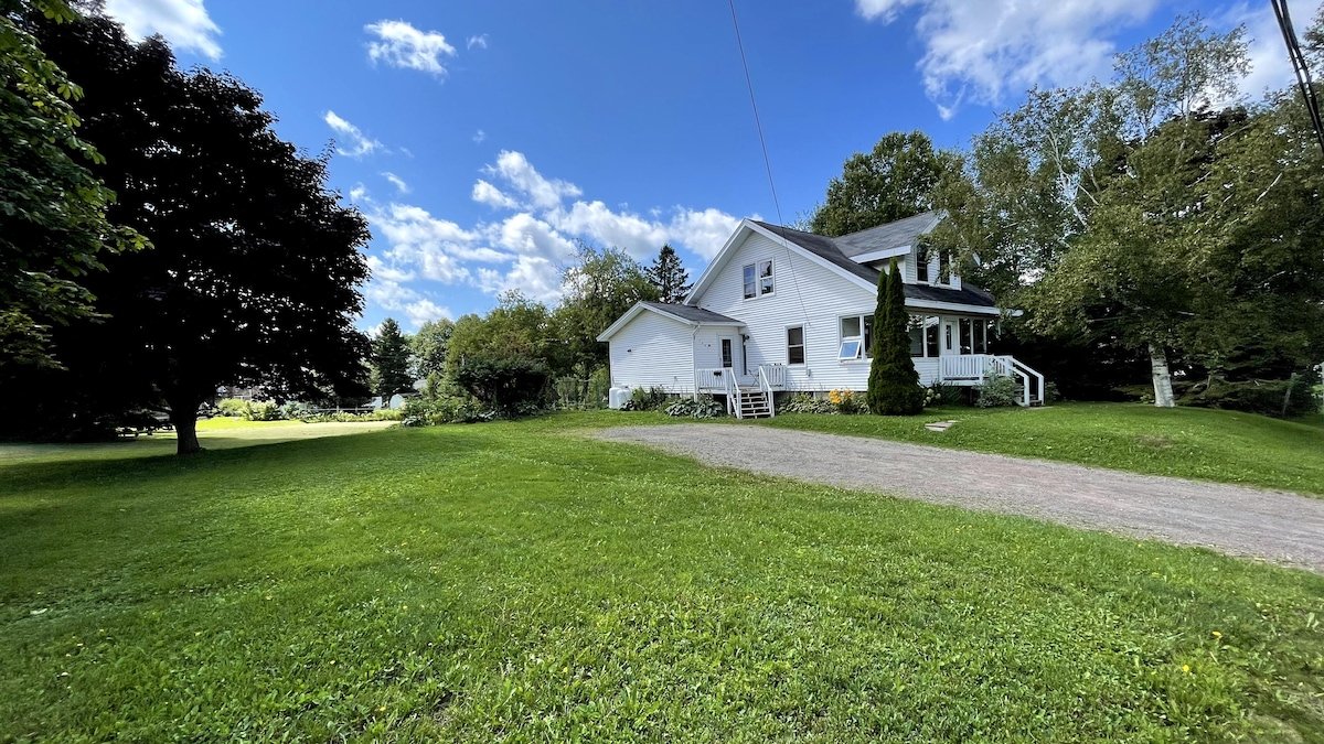 Bright House Near Parks+Trail -7 Rooms Full House gallery image 2