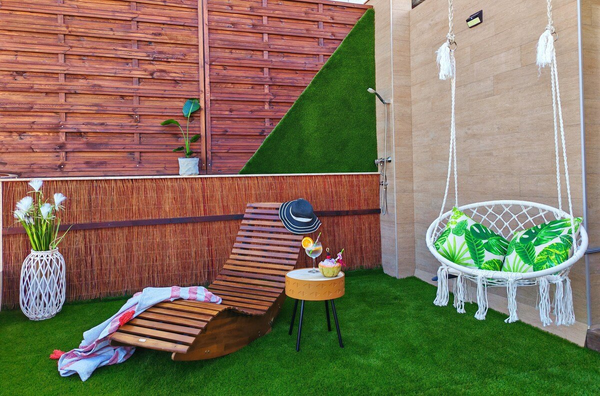 Lloret Urban Boutique with heathed pool gallery image 3