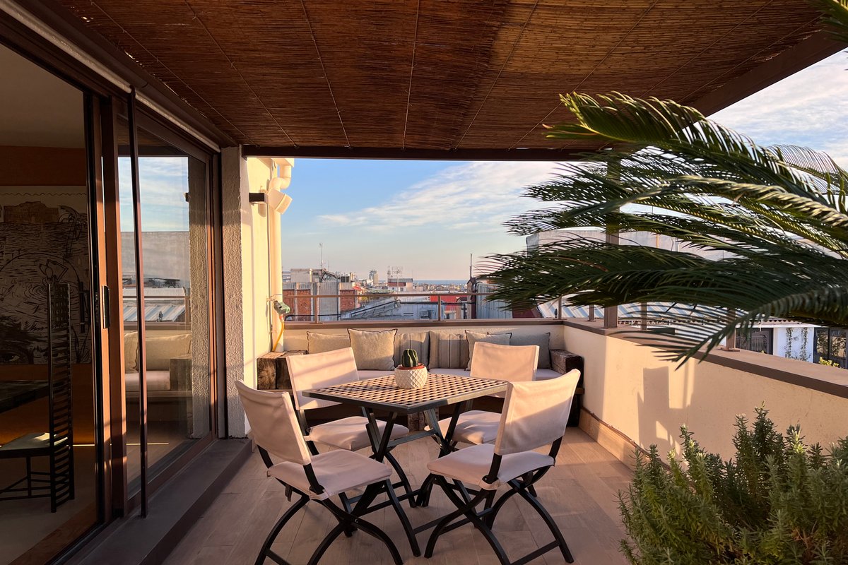 Sophisticated 3-BR Penthouse with Scenic Terraces