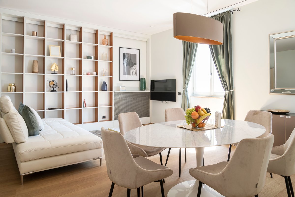 Lovely Design Apartment, Milan Duomo – 5 Guests