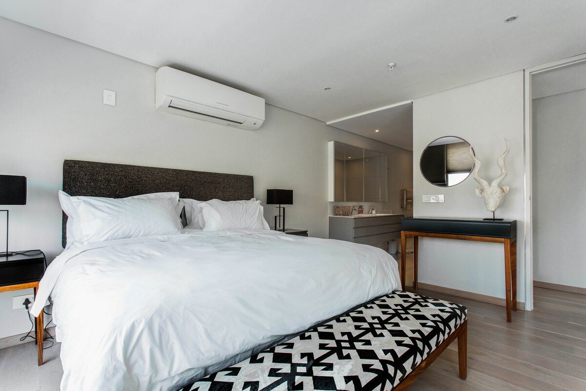 THE SKY LOFT gallery image 4