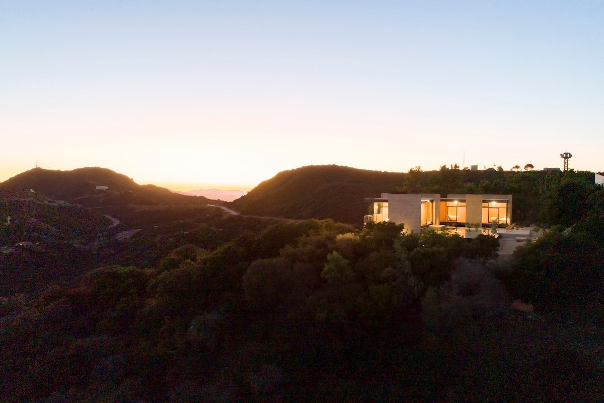 Saddle Peak House gallery image 2