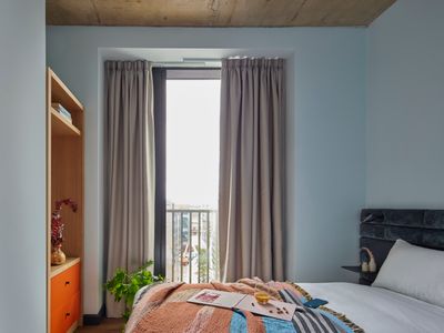 2 Bedroom Suite at Beckett Locke