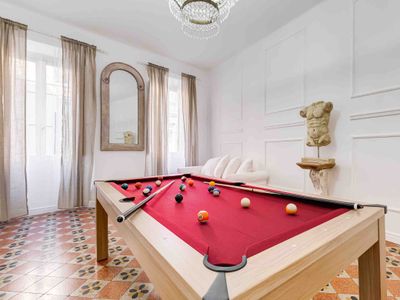 ★ ★ ★ ★ ★ SPANISH SQUARE NEW – RomeDreamHome