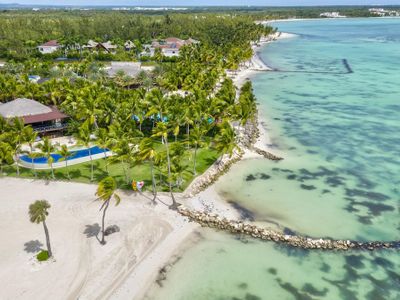 Las Hamacas – Beachfront Haven in Cap Cana