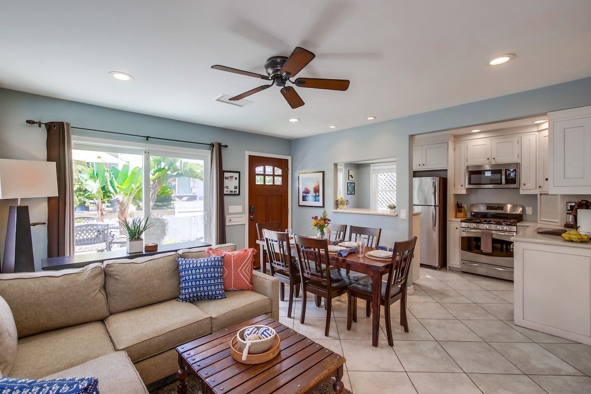 Beach Steps & Family – Seascape Beach House gallery image 3