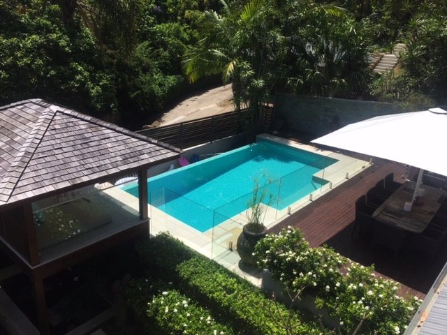 Newport Retreat – secluded beach house with pool gallery image 2