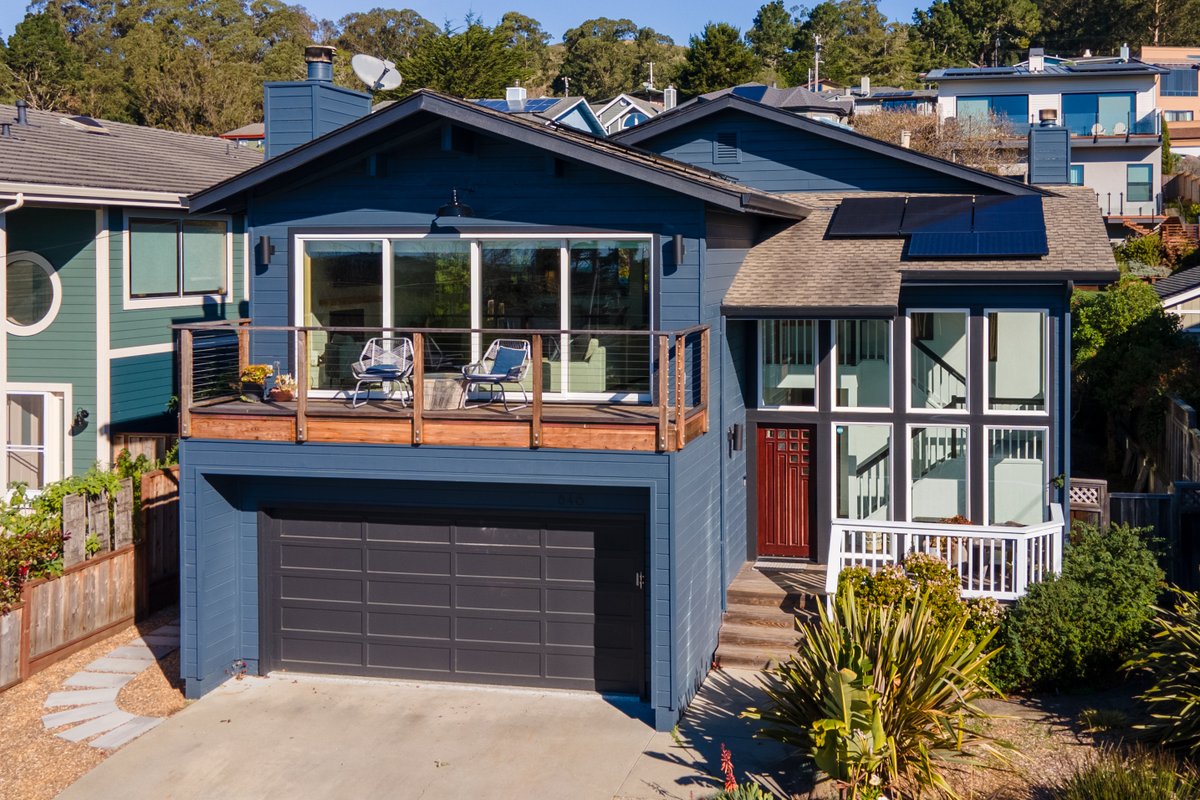 Coastal Retreat Near Harbor, Beaches, Restaurants