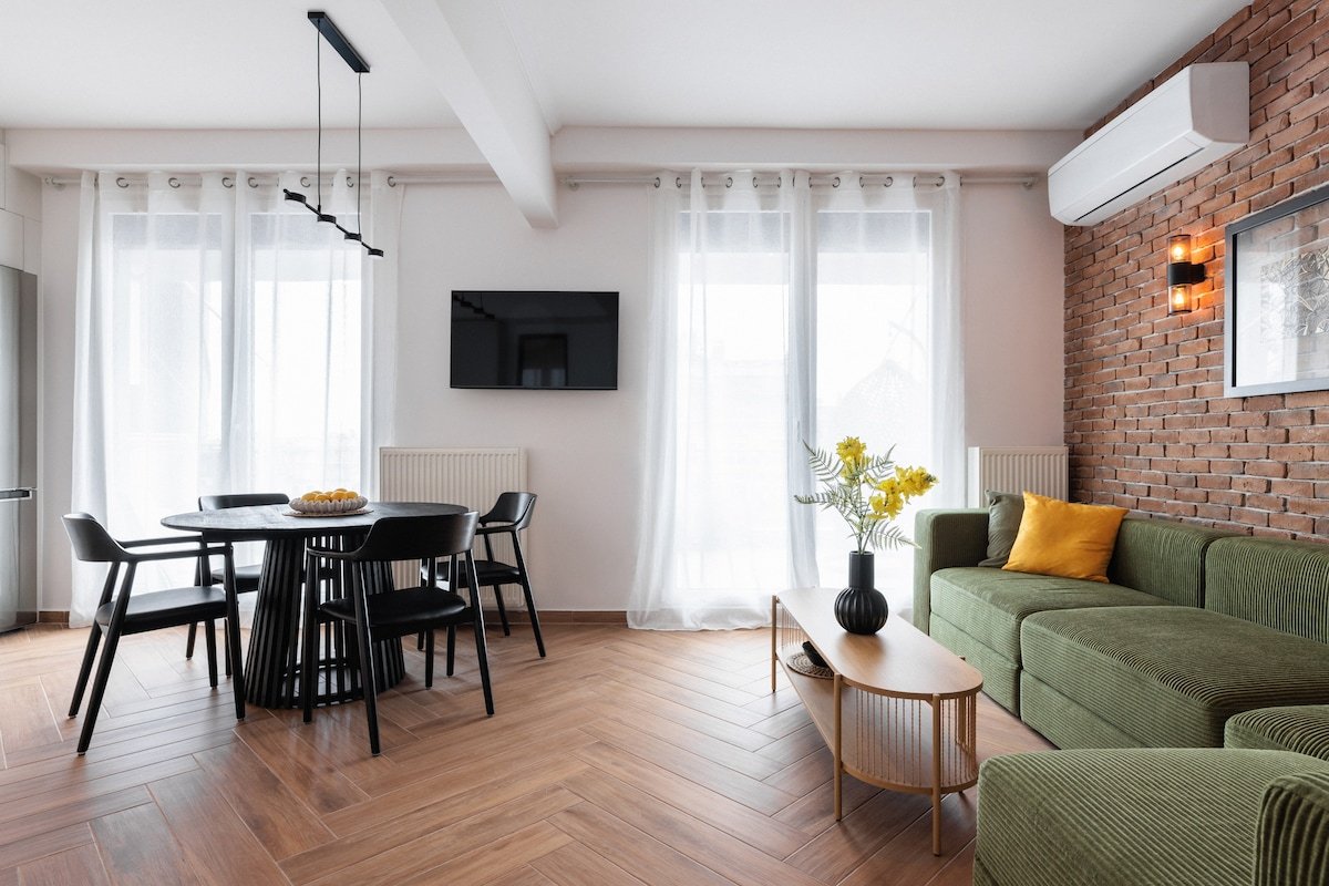 Dilemma- #Skgbnb gallery image 2