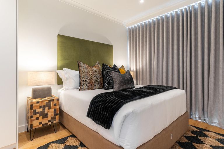 Ruby Views - Newly built Apt in Sea Point