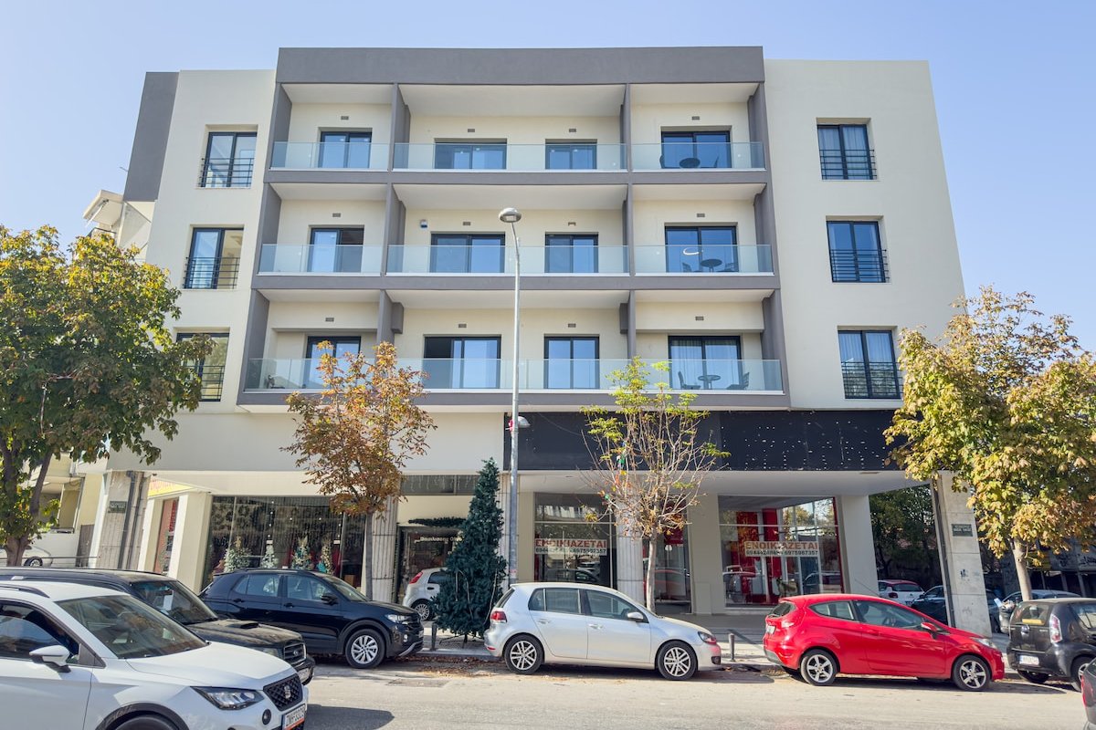 Villa 8 Family Suite – 2 bedrooms and big balcony gallery image 5